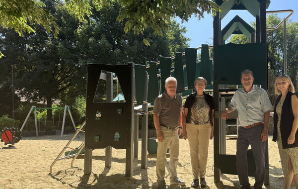 Der Spielplatz im Burgpark wurde neu gestaltet