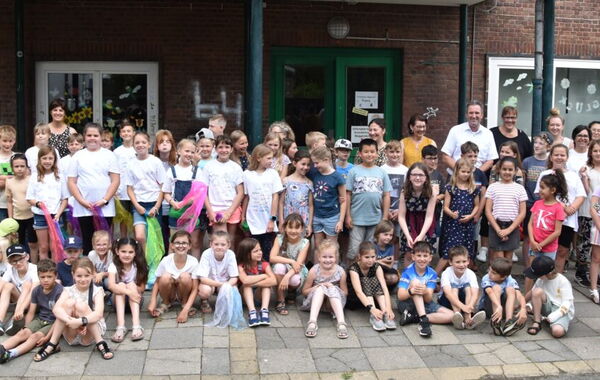 Fenstersingen Grundschule Beggendorf