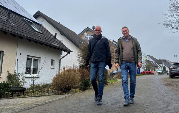 Ortsvorsteher Thomas Mohr (l.) und Bürgermeister Pierre Froesch