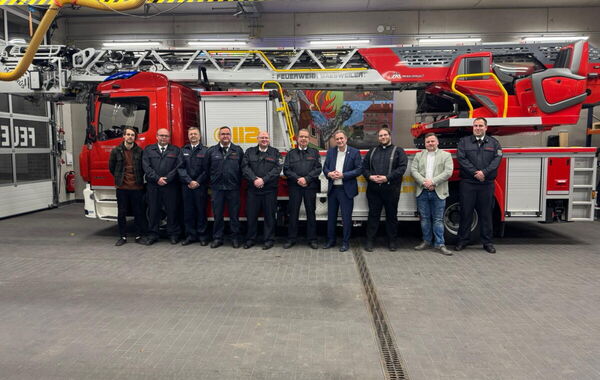 Einsegnung und offizielle Übergabe der Drehleiter