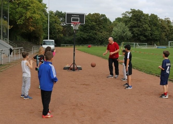 Probetraining der SG Herzogenrath/Baesweiler bei FlitzKids