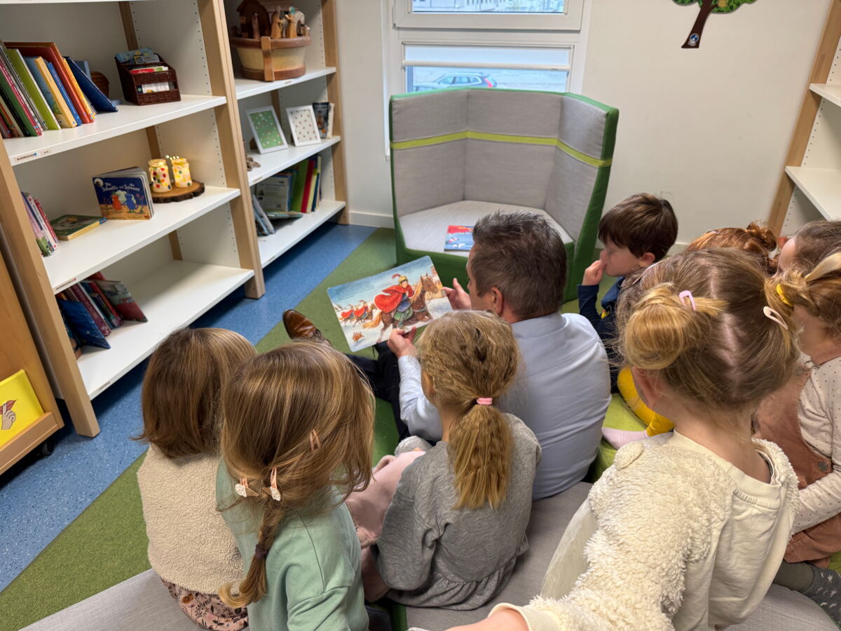 Vorlesestunde Kita Wolke 27