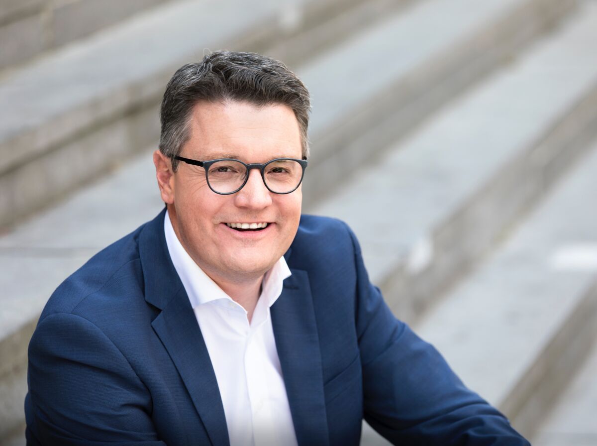 Dr. Tim Grüttemeier