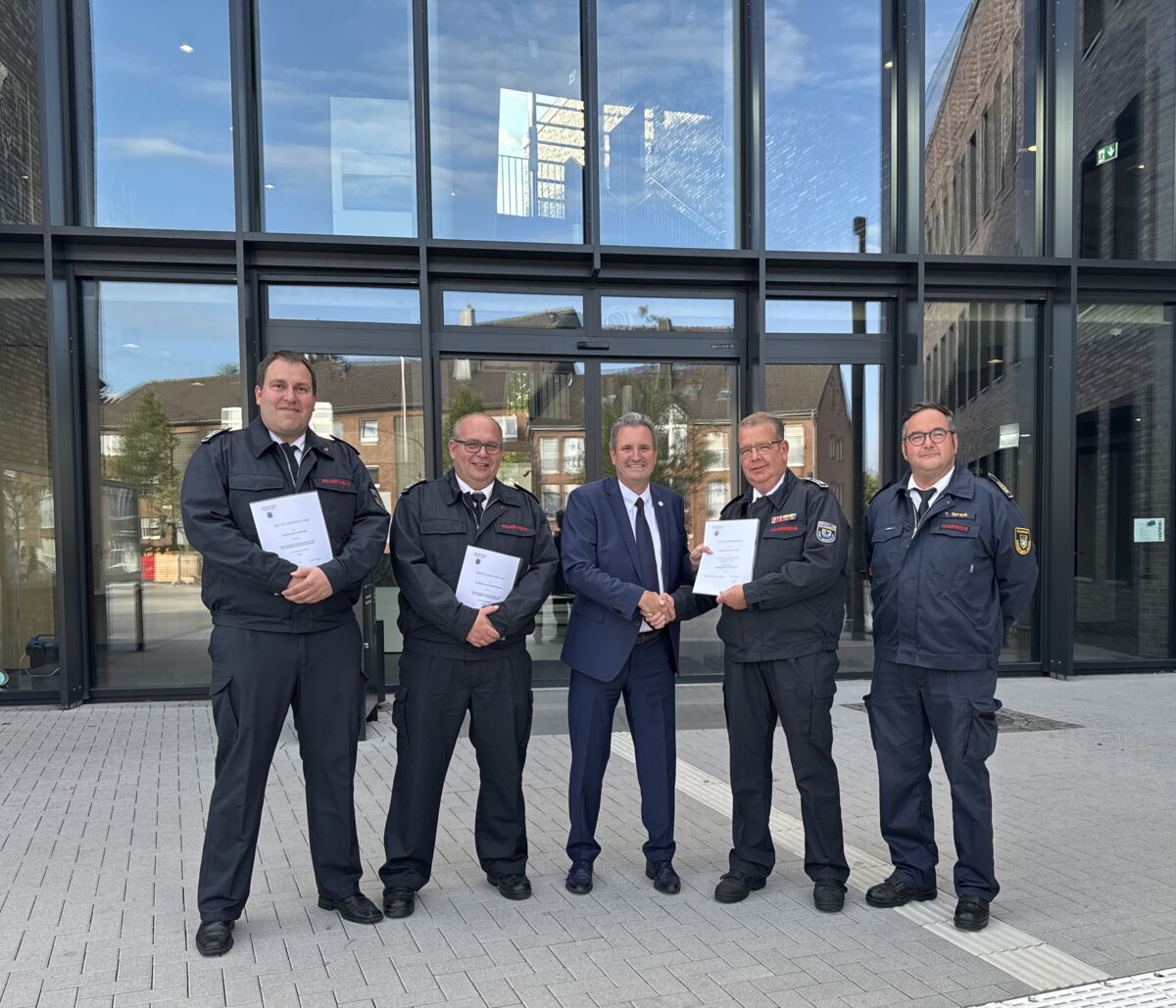 Die neue Leitung der Freiwilligen Feuerwehr Baesweiler