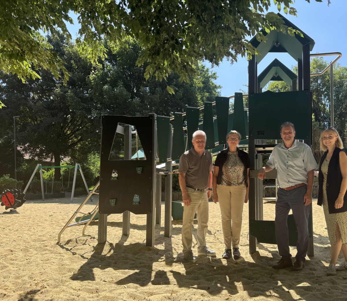 Der Spielplatz im Burgpark wurde neu gestaltet